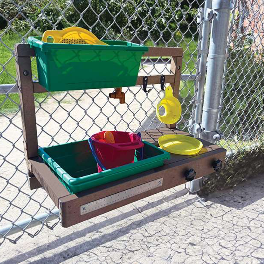 Simple Mud Kitchen - Image 2